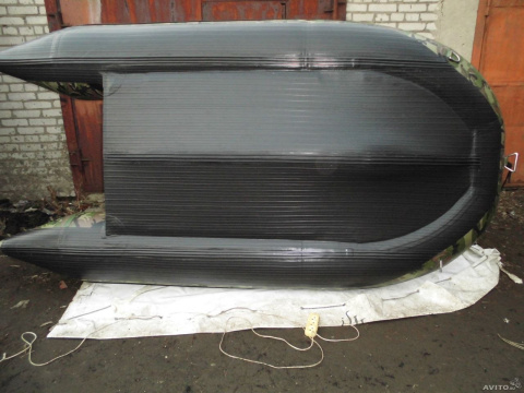 5m Black and white 60mm protection slat for inflatable boat 5m Black and white 60mm protection slat for inflatable boat