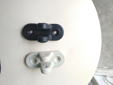 Holder for the awning canopy of the pontoon tent Holder for the awning canopy of the pontoon tent