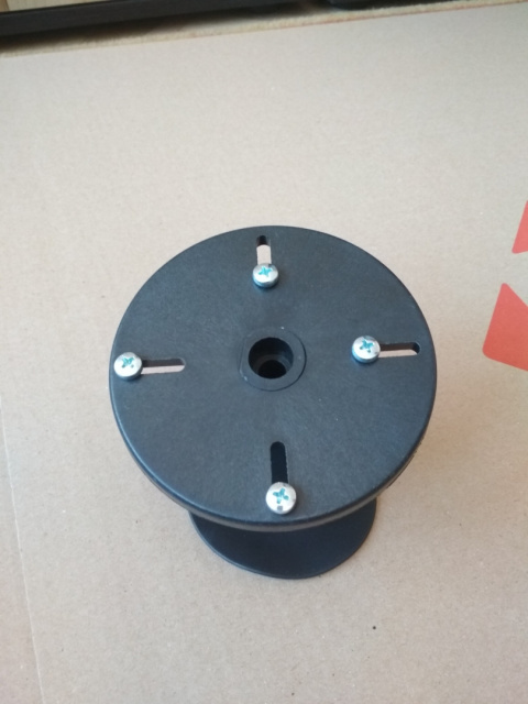 Pontoon sonar holder Pontoon sonar holder
